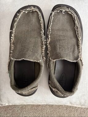 Sanuk Men's Frayed Canvas Slip-Ons in Olive Green